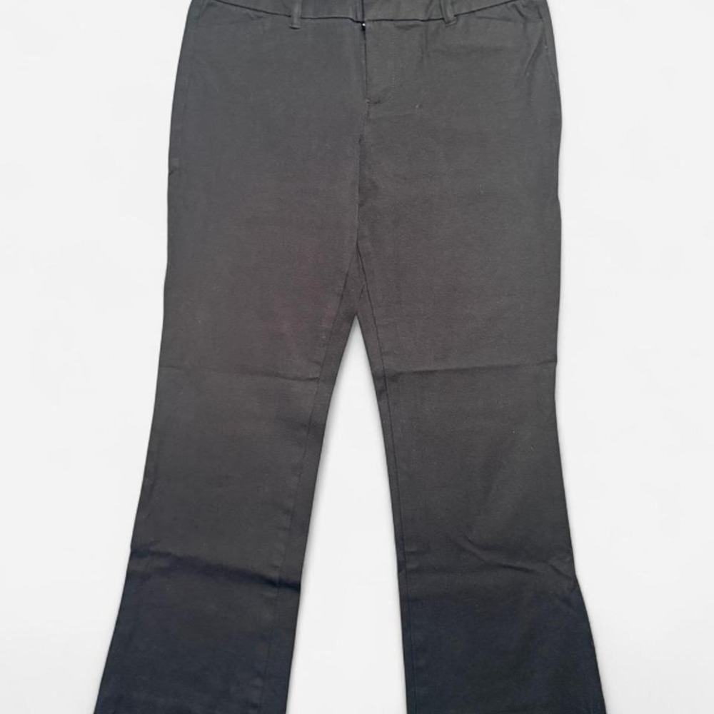 Old Navy Black Pixie Pants, Mid-Rise, Cropped Length, Size 4